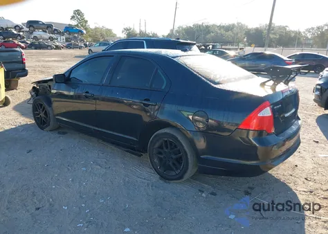 2010 Ford Fusion S из США, поврежденный, VIN 3FAHP0GA0AR252481